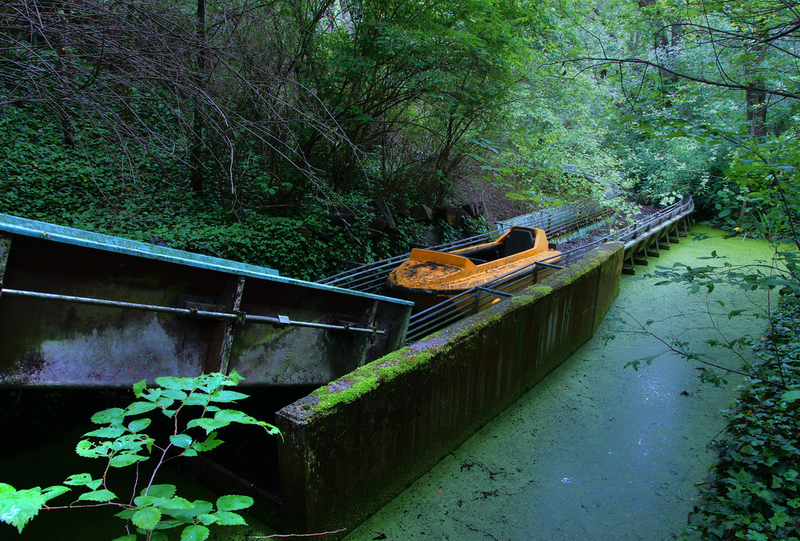 Illustration for article titled You Can Buy Berlin's Creepiest Abandoned Amusement Park on eBay